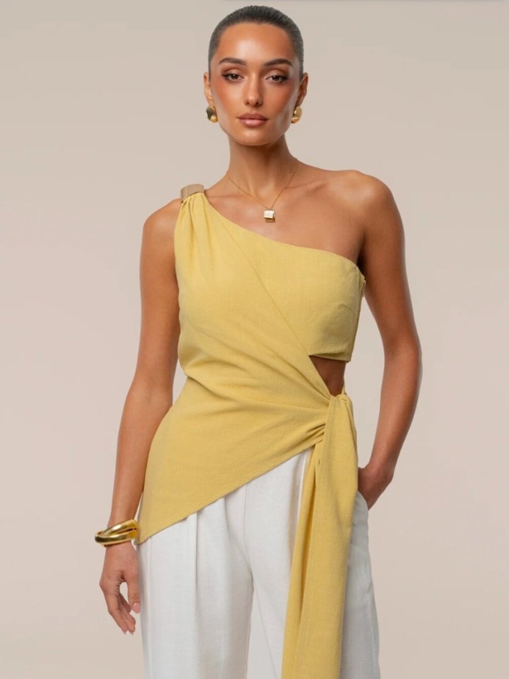 Jluxlabel Yellow Palmera One Shoulder Top (L)